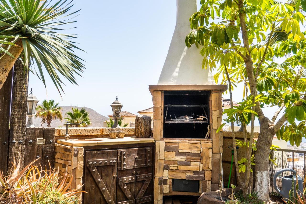 Deluxe Villa Bella Vita Air Con & Heated Pool, Tenerife South Chayofa Eksteriør bilde